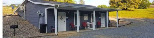 Clifty Creek Unit B- Tiny Home Rental on Lake Cumberland